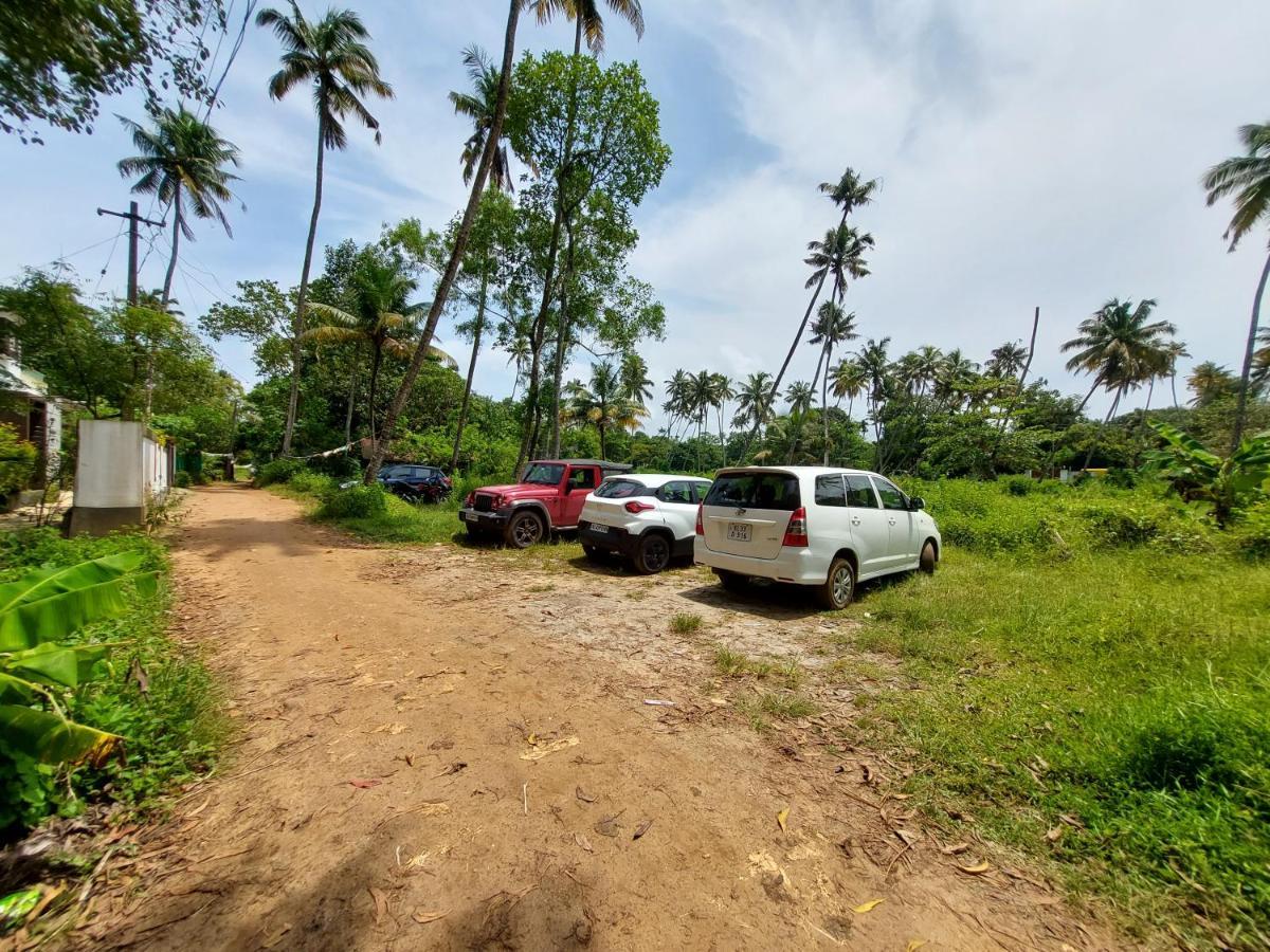 Abba Marari Beach Villas & Homestay Mararikulam Alappuzha Buitenkant foto