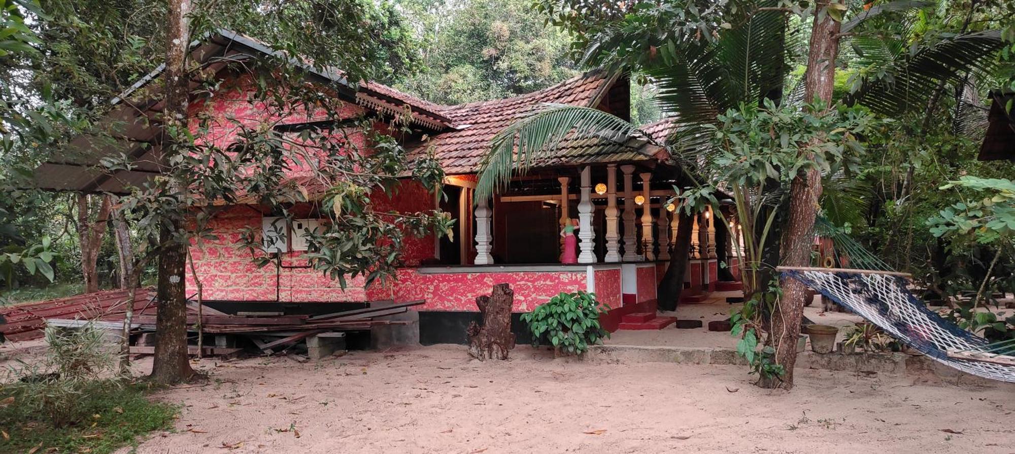 Abba Marari Beach Villas & Homestay Mararikulam Alappuzha Buitenkant foto